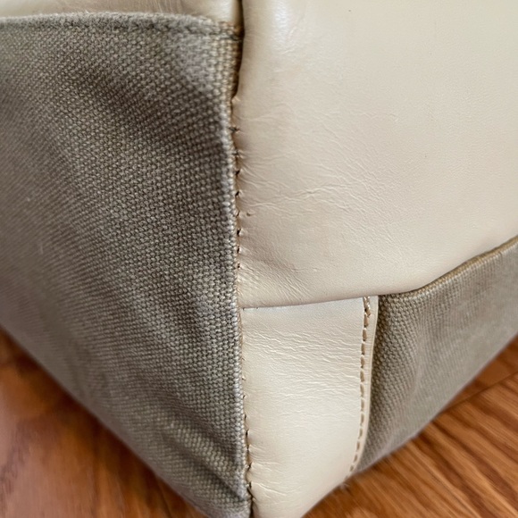 Kelly Moore Camera Bag Collins Sand Canvas/Bone Trim - Picture 12 of 16